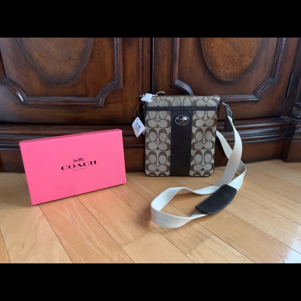 NWT Coach Crossbody Purse